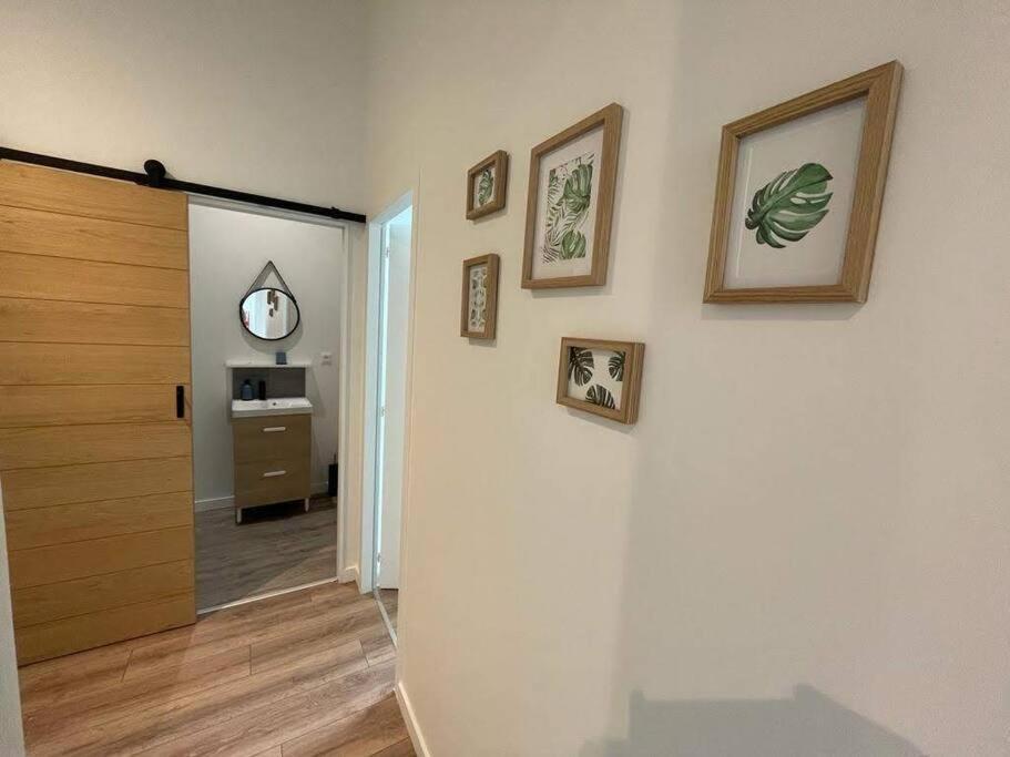 Gite De Charme - 3 Chambres, 5 Lits - De 4 A 7 Personnes Avanton Esterno foto