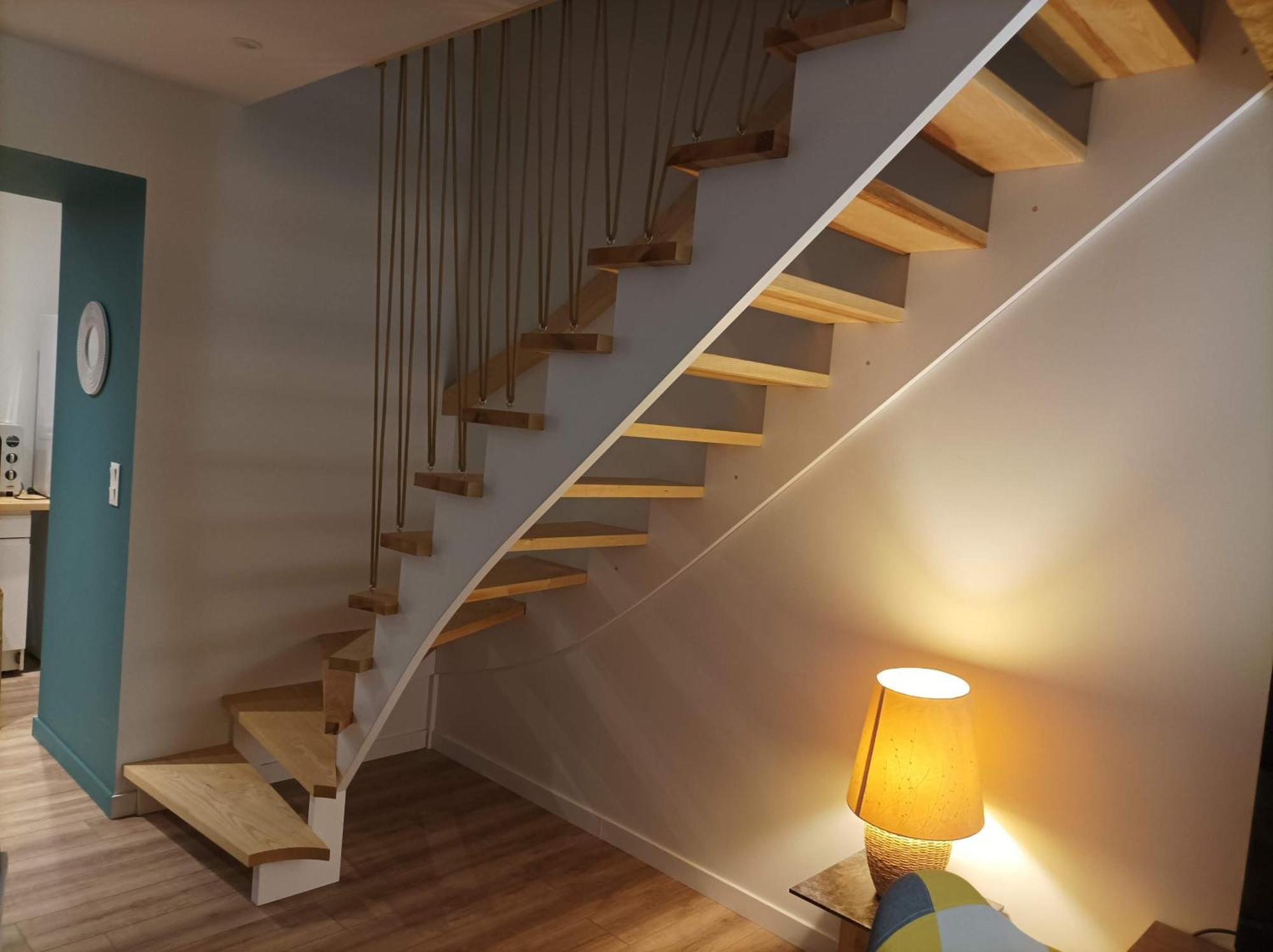 Gite De Charme - 3 Chambres, 5 Lits - De 4 A 7 Personnes Avanton Esterno foto